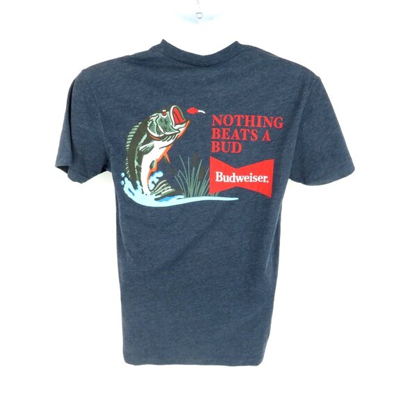 Budweiser "Nothing Beats A Bud" Fishing Graphic T-Shirt Size S Blue NWT $32 - Picture 4 of 5